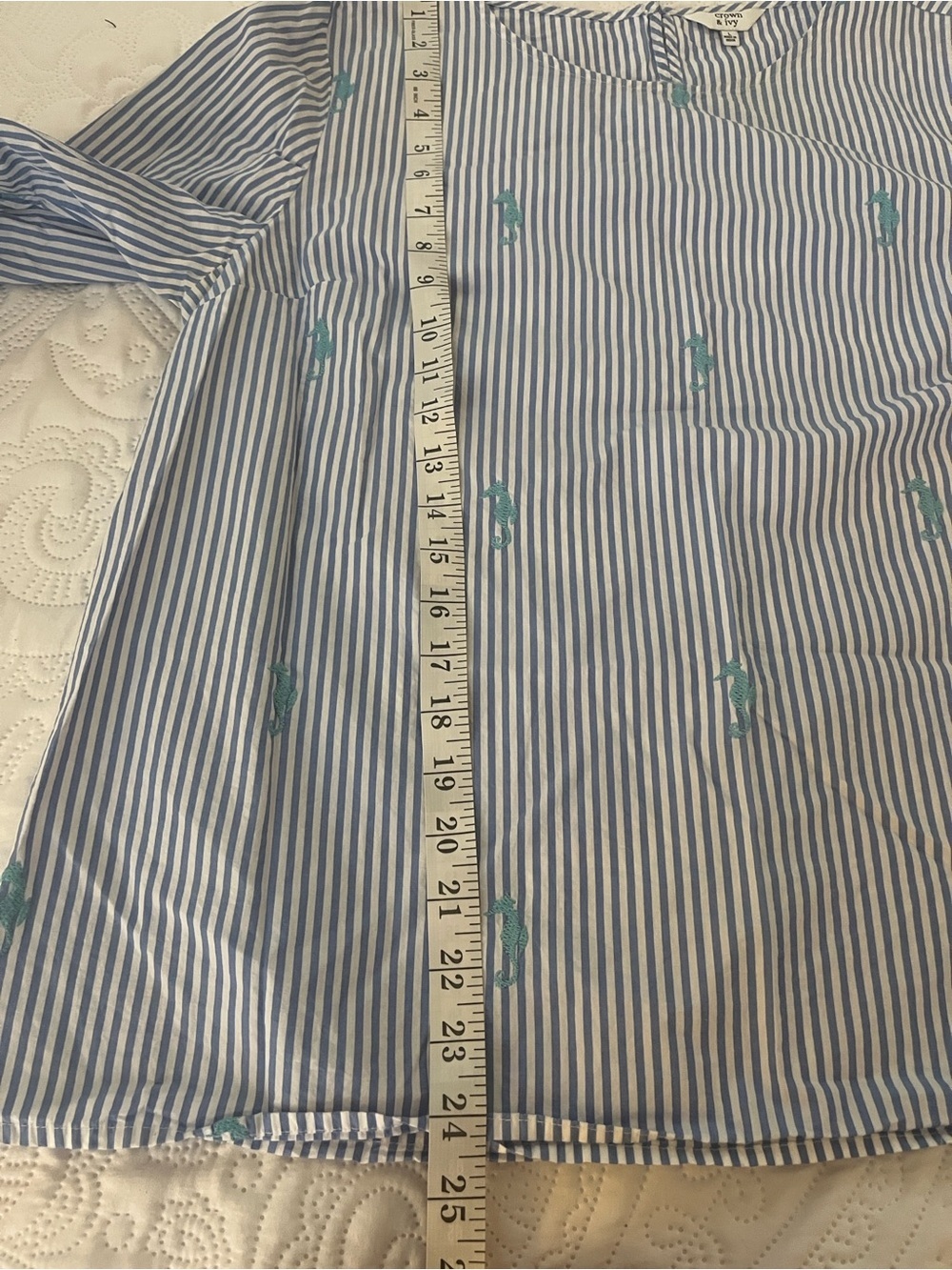 crown & ivy Blue and Teal Striped Bell-Sleeve Blouse L - Picture 8 of 9